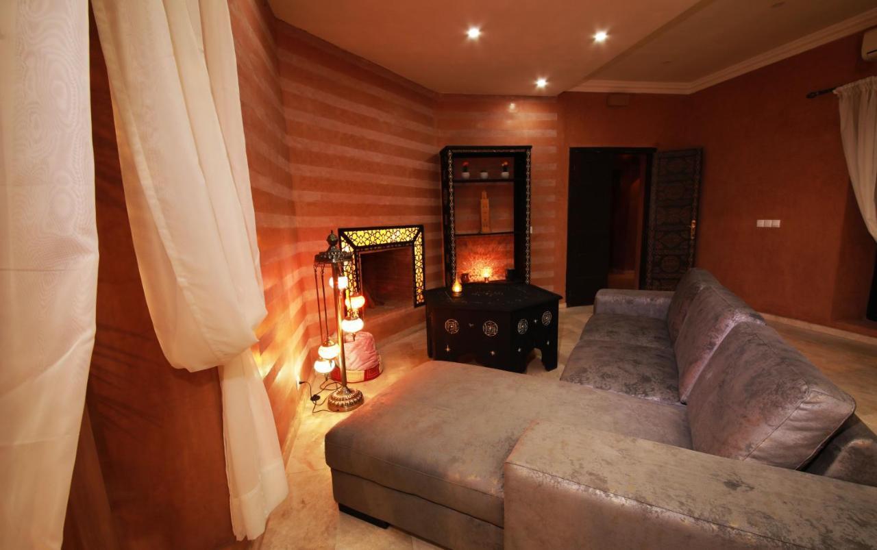 Le Petit Chateau Des Anges Ouled Bouzid Exterior foto