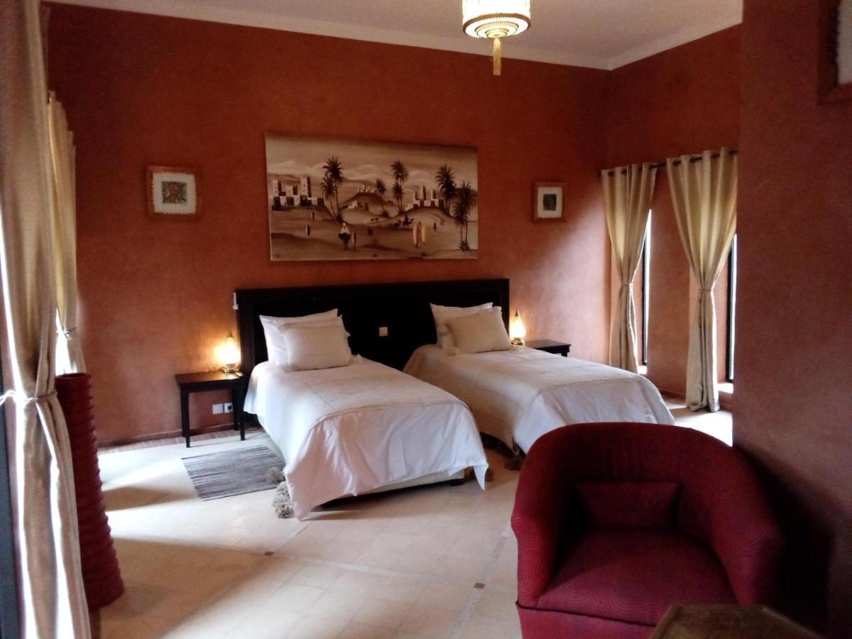 Le Petit Chateau Des Anges Ouled Bouzid Exterior foto